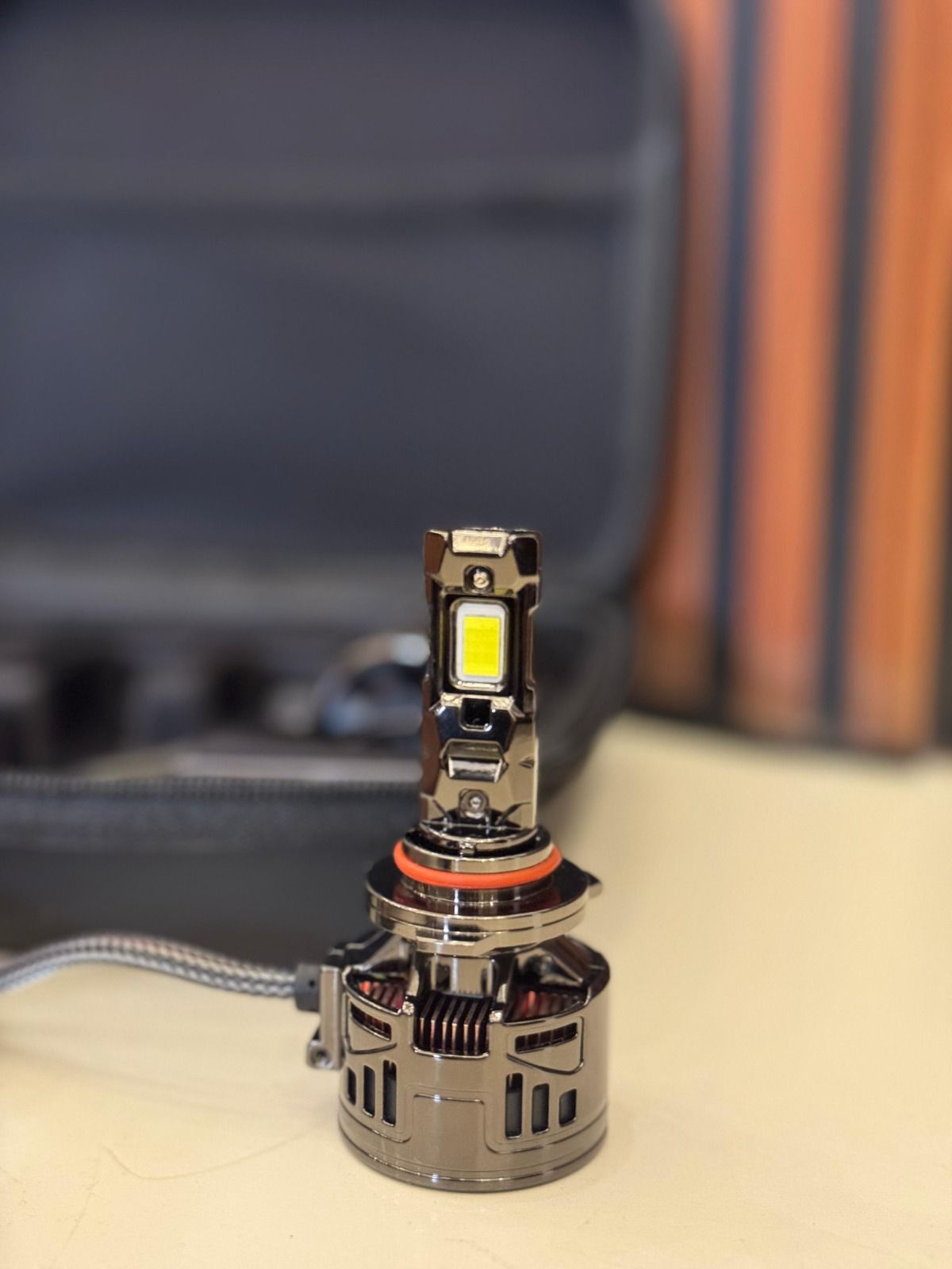 KING LED A18 - 9005